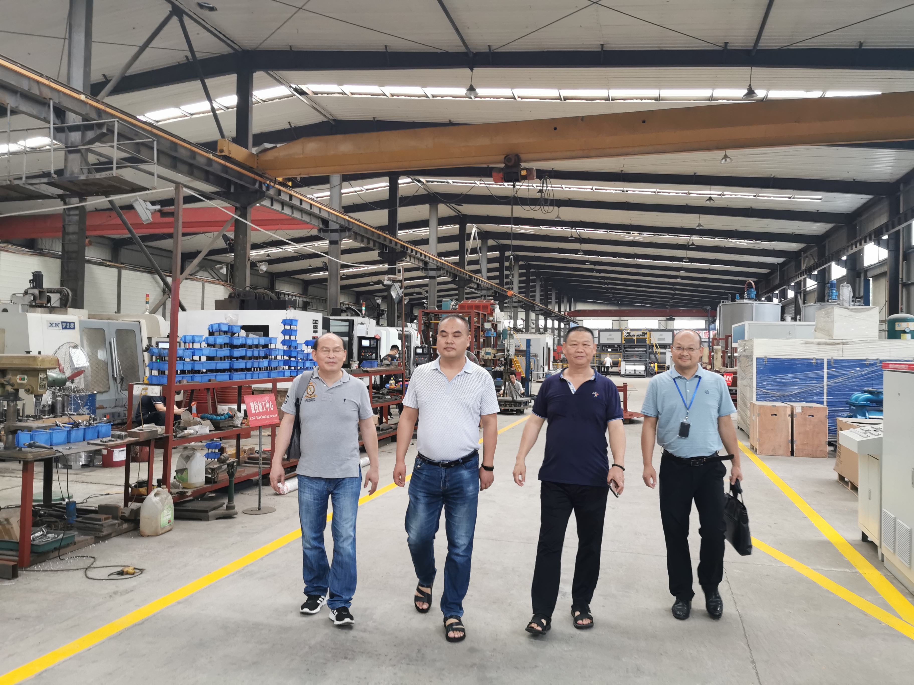 湘潭大學(xué)科研團(tuán)隊來我司進(jìn)行項目合作洽談